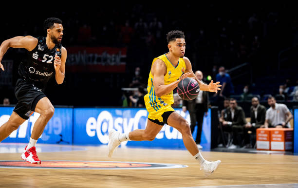 在特谢拉受 在特谢拉受